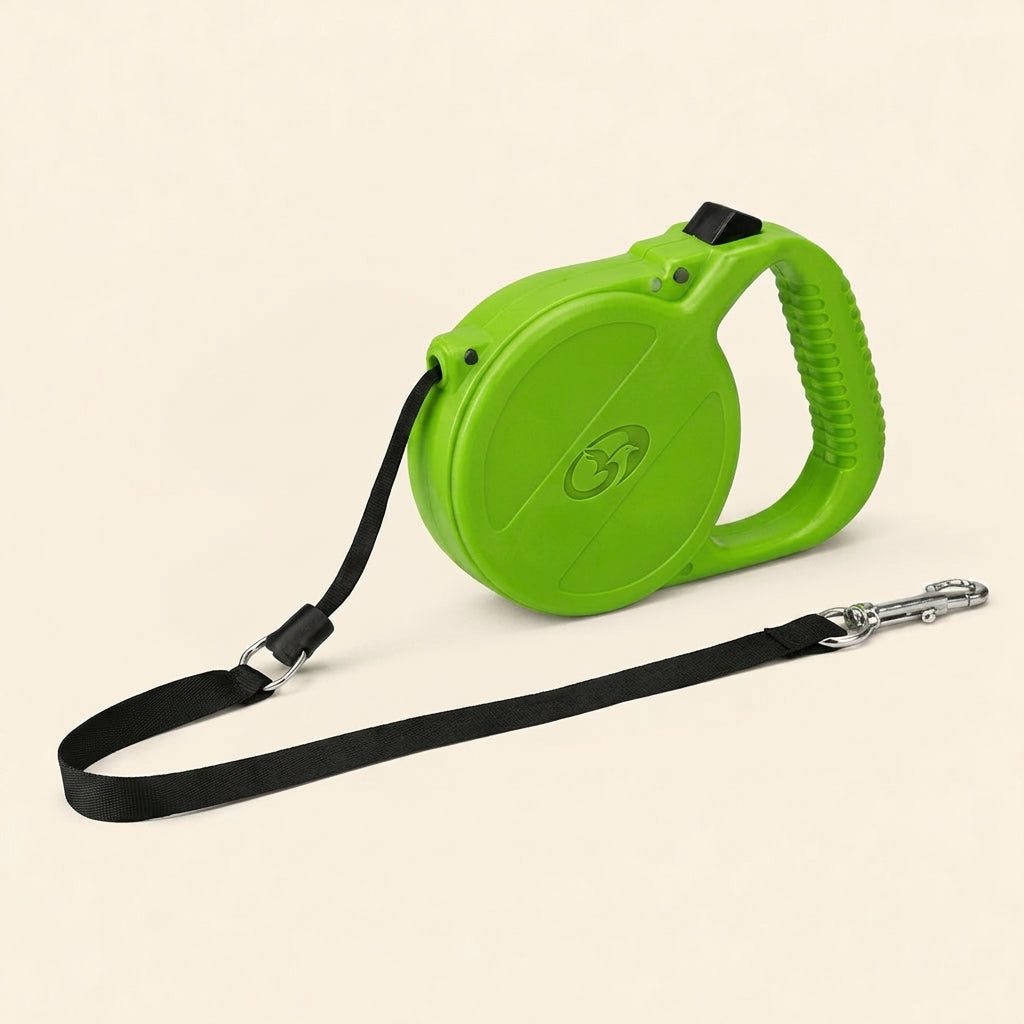 Finn Retractable Leash