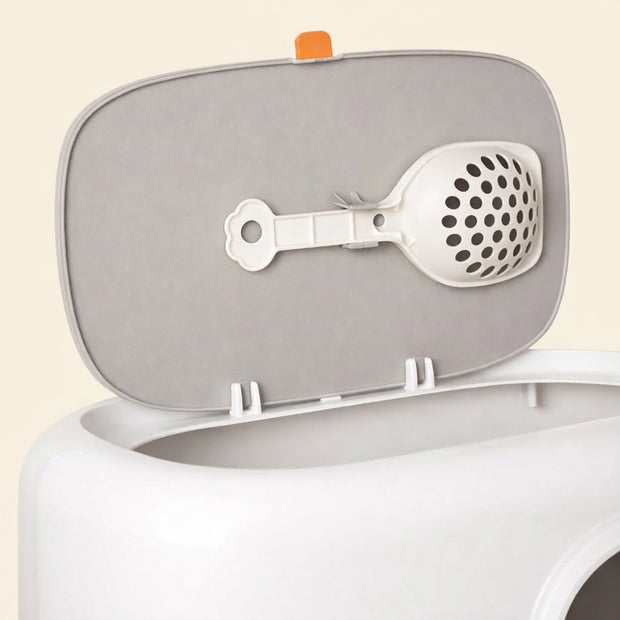Enclosed Plastic Cat Litter Box with Lid