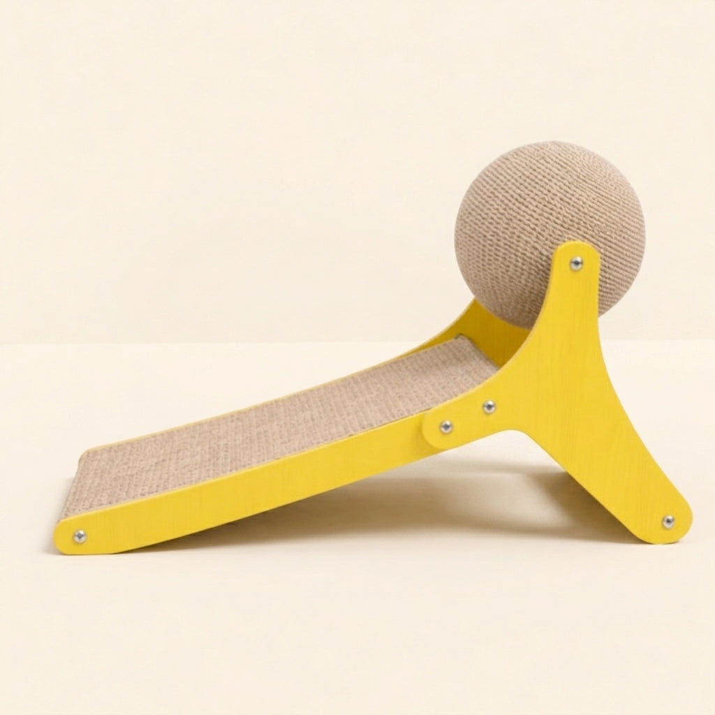 SpinBall Cat Scratching