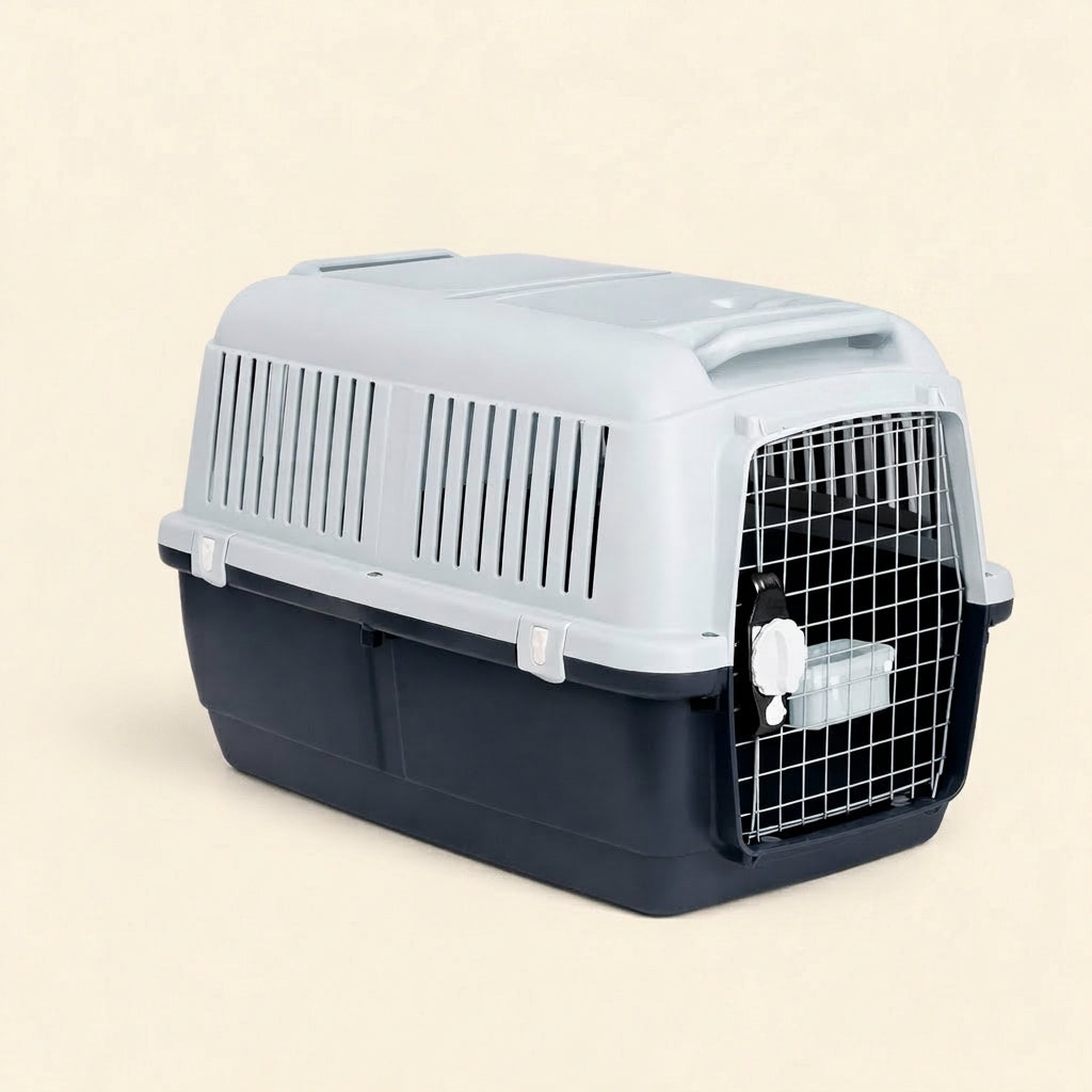 Travel dog carrier crate