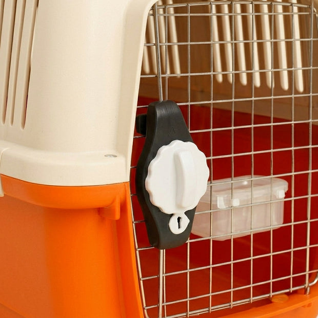 Travel dog carrier crate