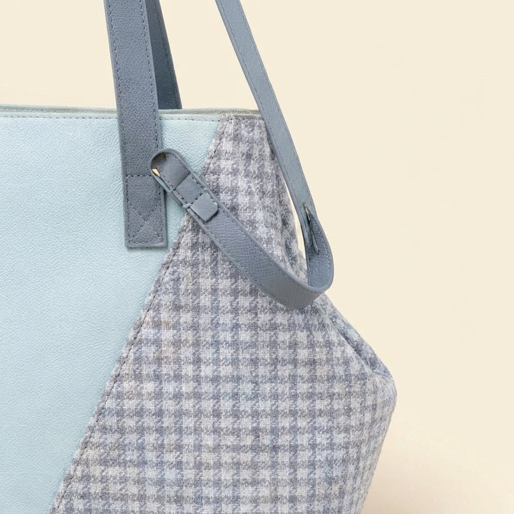 Soft cat carrier bag